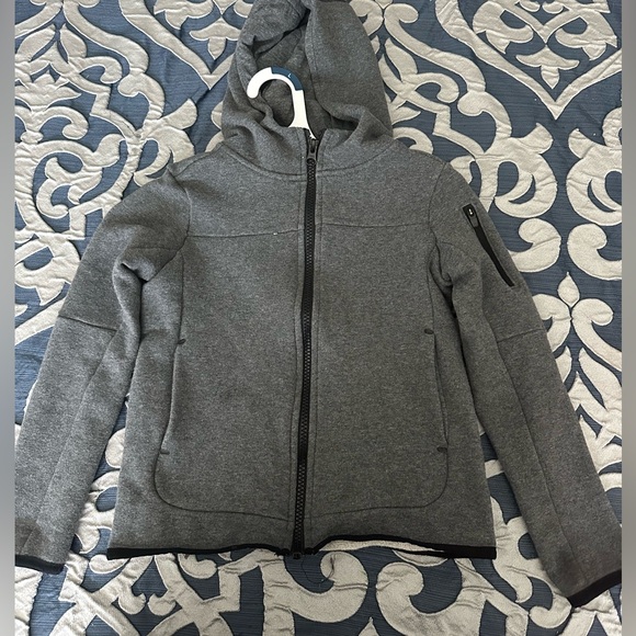 Boys soft hoodie - Picture 1 of 2